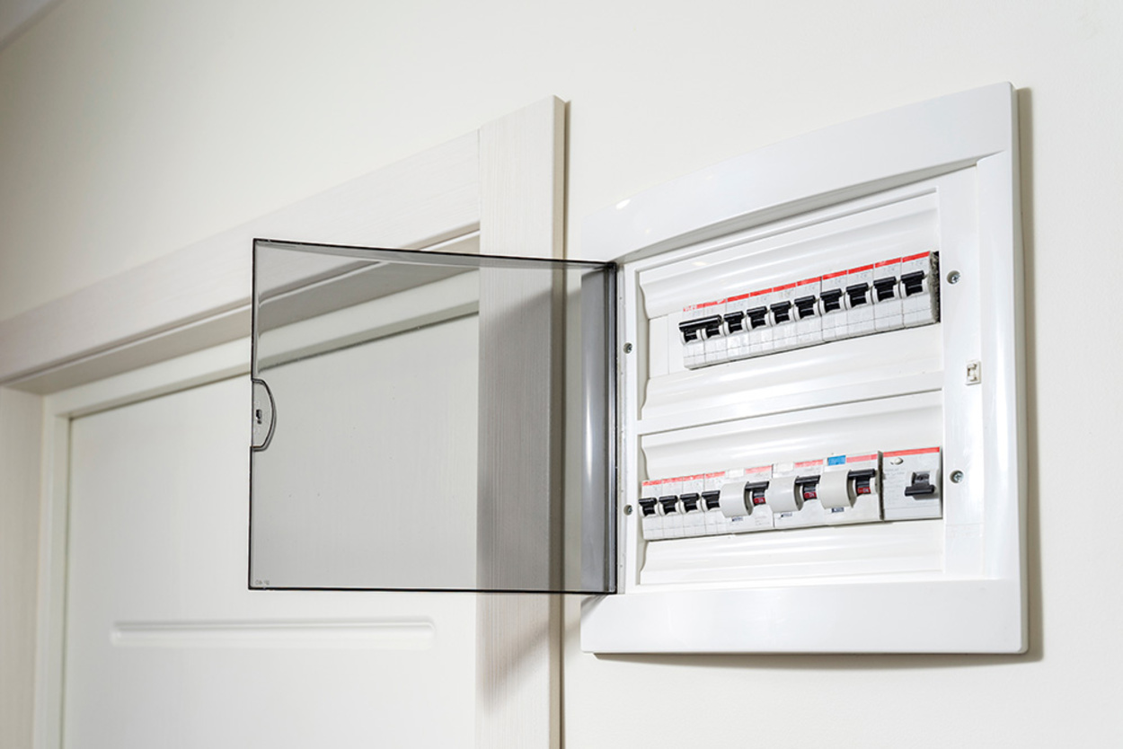Über­spannungs­schutz bei CuA Elektrotechnik GbR in Neuhemsbach